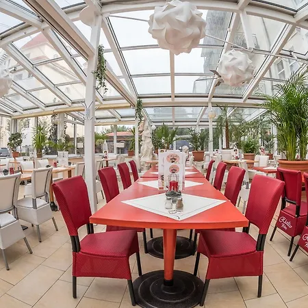 Rialto Hotel 3*